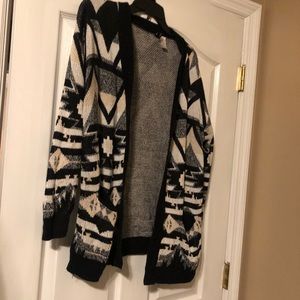 H&M Sweater